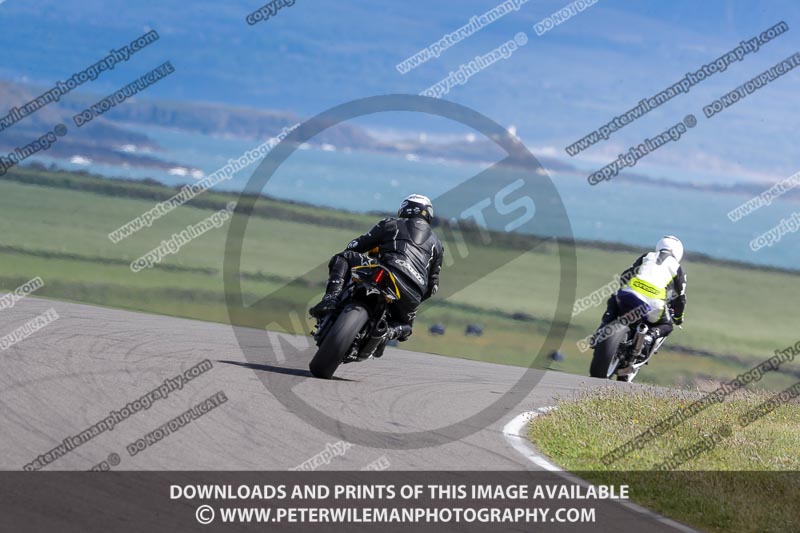 anglesey no limits trackday;anglesey photographs;anglesey trackday photographs;enduro digital images;event digital images;eventdigitalimages;no limits trackdays;peter wileman photography;racing digital images;trac mon;trackday digital images;trackday photos;ty croes