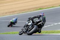 brands-hatch-photographs;brands-no-limits-trackday;cadwell-trackday-photographs;enduro-digital-images;event-digital-images;eventdigitalimages;no-limits-trackdays;peter-wileman-photography;racing-digital-images;trackday-digital-images;trackday-photos