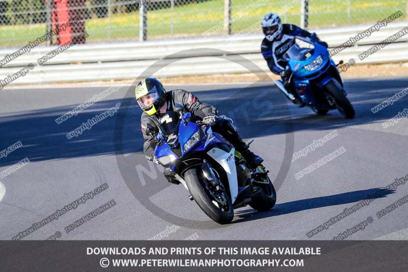 brands hatch photographs;brands no limits trackday;cadwell trackday photographs;enduro digital images;event digital images;eventdigitalimages;no limits trackdays;peter wileman photography;racing digital images;trackday digital images;trackday photos