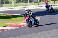 brands-hatch-photographs;brands-no-limits-trackday;cadwell-trackday-photographs;enduro-digital-images;event-digital-images;eventdigitalimages;no-limits-trackdays;peter-wileman-photography;racing-digital-images;trackday-digital-images;trackday-photos