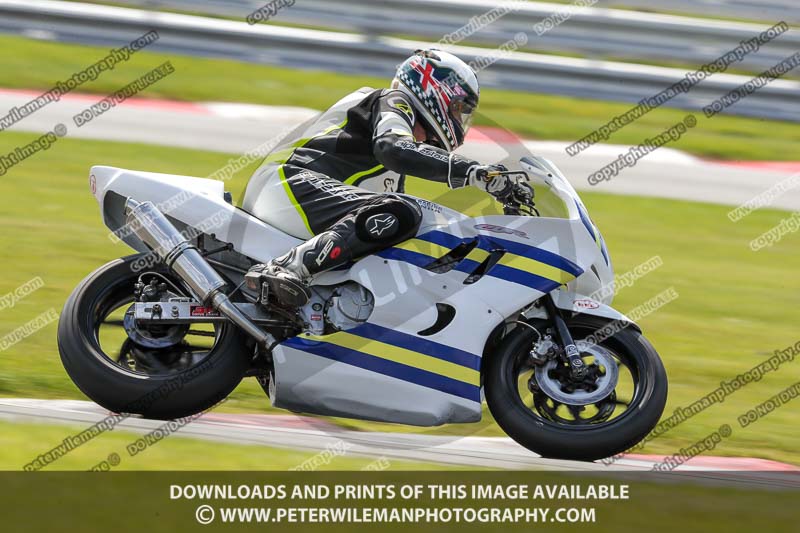anglesey;brands hatch;cadwell park;croft;donington park;enduro digital images;event digital images;eventdigitalimages;mallory;no limits;oulton park;peter wileman photography;racing digital images;silverstone;snetterton;trackday digital images;trackday photos;vmcc banbury run;welsh 2 day enduro