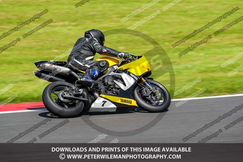 cadwell no limits trackday;cadwell park;cadwell park photographs;cadwell trackday photographs;enduro digital images;event digital images;eventdigitalimages;no limits trackdays;peter wileman photography;racing digital images;trackday digital images;trackday photos