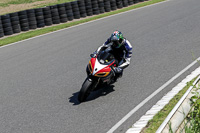 enduro-digital-images;event-digital-images;eventdigitalimages;mallory-park;mallory-park-photographs;mallory-park-trackday;mallory-park-trackday-photographs;no-limits-trackdays;peter-wileman-photography;racing-digital-images;trackday-digital-images;trackday-photos