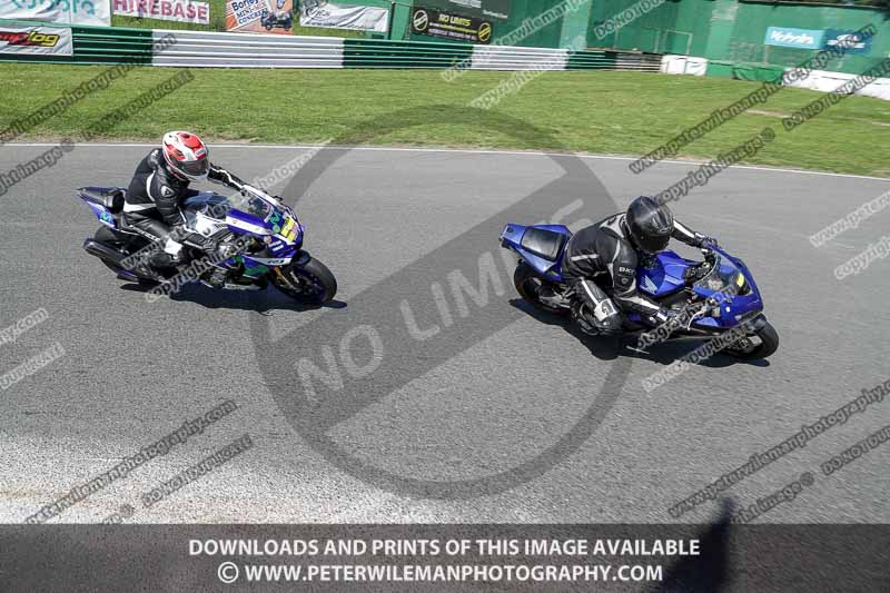 enduro digital images;event digital images;eventdigitalimages;mallory park;mallory park photographs;mallory park trackday;mallory park trackday photographs;no limits trackdays;peter wileman photography;racing digital images;trackday digital images;trackday photos