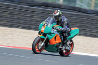 enduro-digital-images;event-digital-images;eventdigitalimages;mallory-park;mallory-park-photographs;mallory-park-trackday;mallory-park-trackday-photographs;no-limits-trackdays;peter-wileman-photography;racing-digital-images;trackday-digital-images;trackday-photos