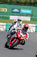enduro-digital-images;event-digital-images;eventdigitalimages;mallory-park;mallory-park-photographs;mallory-park-trackday;mallory-park-trackday-photographs;no-limits-trackdays;peter-wileman-photography;racing-digital-images;trackday-digital-images;trackday-photos