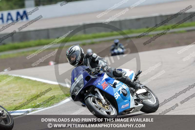 Rockingham no limits trackday;enduro digital images;event digital images;eventdigitalimages;no limits trackdays;peter wileman photography;racing digital images;rockingham raceway northamptonshire;rockingham trackday photographs;trackday digital images;trackday photos
