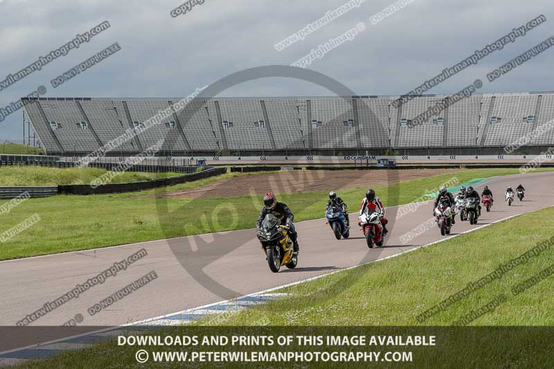 Rockingham no limits trackday;enduro digital images;event digital images;eventdigitalimages;no limits trackdays;peter wileman photography;racing digital images;rockingham raceway northamptonshire;rockingham trackday photographs;trackday digital images;trackday photos