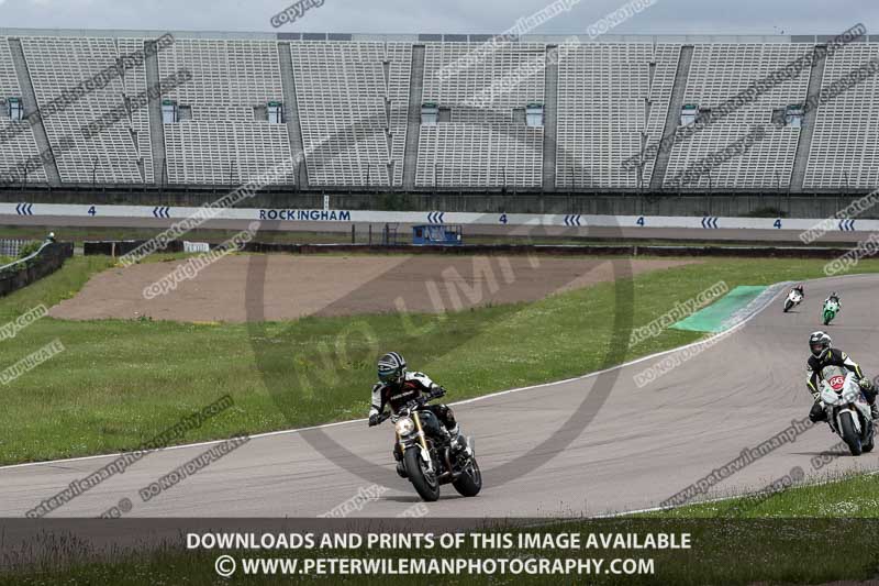 Rockingham no limits trackday;enduro digital images;event digital images;eventdigitalimages;no limits trackdays;peter wileman photography;racing digital images;rockingham raceway northamptonshire;rockingham trackday photographs;trackday digital images;trackday photos