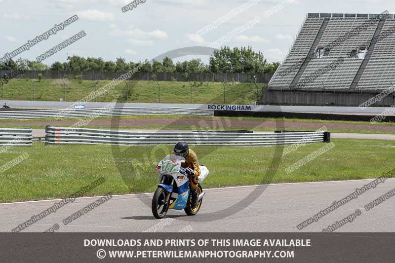 Rockingham no limits trackday;enduro digital images;event digital images;eventdigitalimages;no limits trackdays;peter wileman photography;racing digital images;rockingham raceway northamptonshire;rockingham trackday photographs;trackday digital images;trackday photos