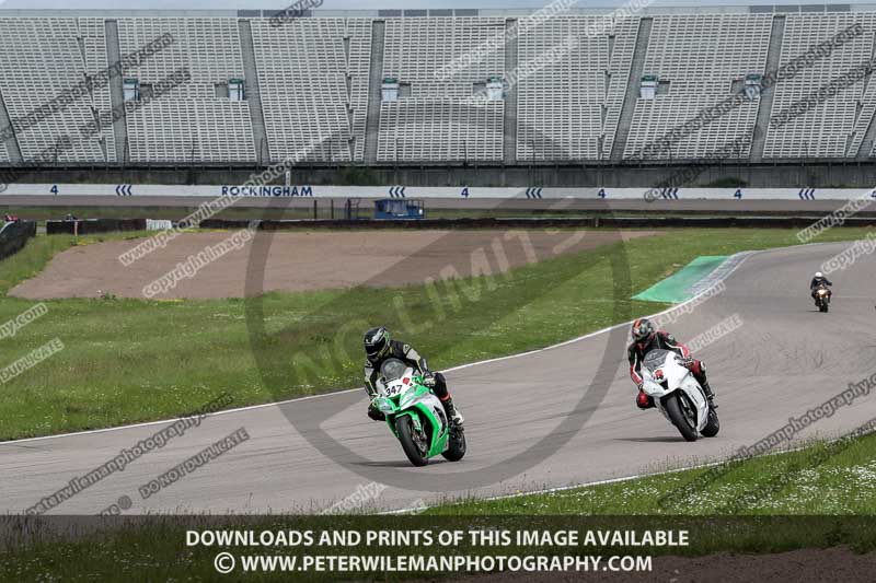 Rockingham no limits trackday;enduro digital images;event digital images;eventdigitalimages;no limits trackdays;peter wileman photography;racing digital images;rockingham raceway northamptonshire;rockingham trackday photographs;trackday digital images;trackday photos
