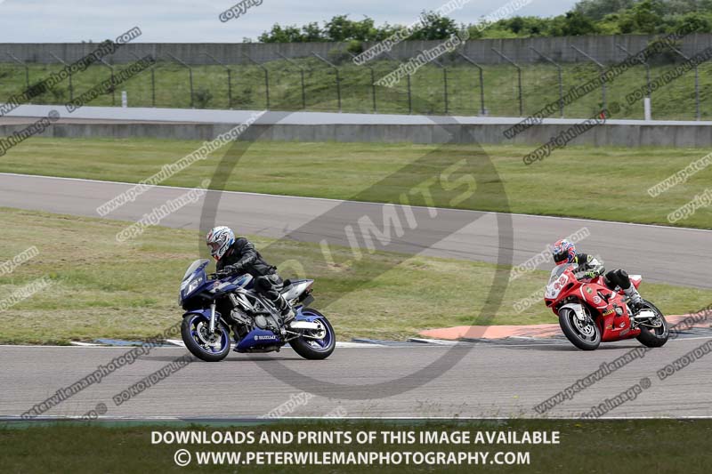 Rockingham no limits trackday;enduro digital images;event digital images;eventdigitalimages;no limits trackdays;peter wileman photography;racing digital images;rockingham raceway northamptonshire;rockingham trackday photographs;trackday digital images;trackday photos