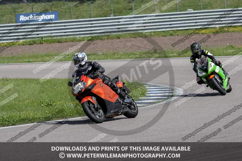 Rockingham no limits trackday;enduro digital images;event digital images;eventdigitalimages;no limits trackdays;peter wileman photography;racing digital images;rockingham raceway northamptonshire;rockingham trackday photographs;trackday digital images;trackday photos