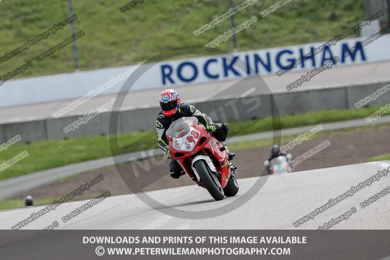 Rockingham no limits trackday;enduro digital images;event digital images;eventdigitalimages;no limits trackdays;peter wileman photography;racing digital images;rockingham raceway northamptonshire;rockingham trackday photographs;trackday digital images;trackday photos