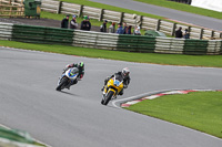 Advanced Group Yellow Bikes