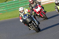enduro-digital-images;event-digital-images;eventdigitalimages;mallory-park;mallory-park-photographs;mallory-park-trackday;mallory-park-trackday-photographs;no-limits-trackdays;peter-wileman-photography;racing-digital-images;trackday-digital-images;trackday-photos