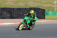 enduro-digital-images;event-digital-images;eventdigitalimages;mallory-park;mallory-park-photographs;mallory-park-trackday;mallory-park-trackday-photographs;no-limits-trackdays;peter-wileman-photography;racing-digital-images;trackday-digital-images;trackday-photos