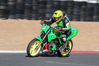 enduro-digital-images;event-digital-images;eventdigitalimages;mallory-park;mallory-park-photographs;mallory-park-trackday;mallory-park-trackday-photographs;no-limits-trackdays;peter-wileman-photography;racing-digital-images;trackday-digital-images;trackday-photos
