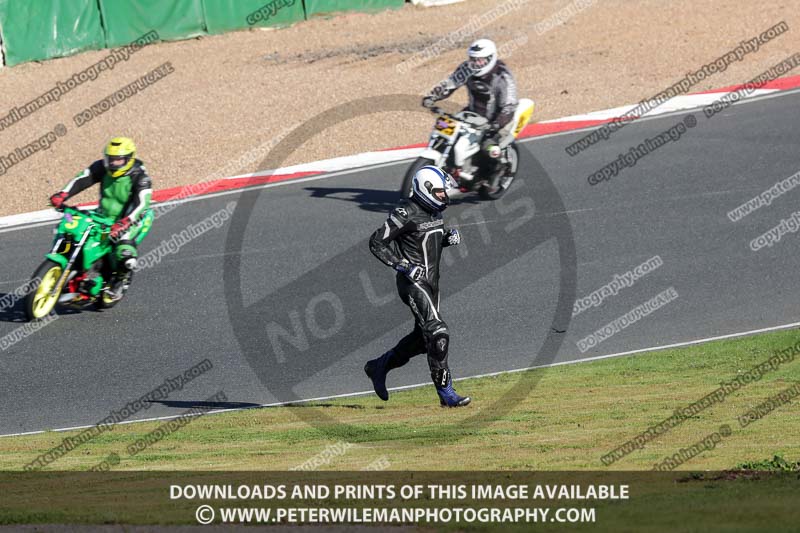 enduro digital images;event digital images;eventdigitalimages;mallory park;mallory park photographs;mallory park trackday;mallory park trackday photographs;no limits trackdays;peter wileman photography;racing digital images;trackday digital images;trackday photos