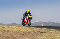 motorbikes;no-limits;october-2017;peter-wileman-photography;portimao;portugal;trackday-digital-images
