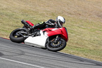 motorbikes;no-limits;october-2017;peter-wileman-photography;portimao;portugal;trackday-digital-images