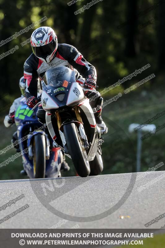 cadwell no limits trackday;cadwell park;cadwell park photographs;cadwell trackday photographs;enduro digital images;event digital images;eventdigitalimages;no limits trackdays;peter wileman photography;racing digital images;trackday digital images;trackday photos
