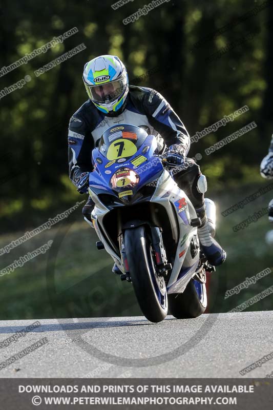 cadwell no limits trackday;cadwell park;cadwell park photographs;cadwell trackday photographs;enduro digital images;event digital images;eventdigitalimages;no limits trackdays;peter wileman photography;racing digital images;trackday digital images;trackday photos