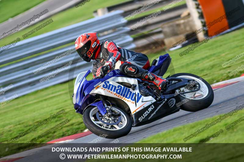 anglesey;brands hatch;cadwell park;croft;donington park;enduro digital images;event digital images;eventdigitalimages;mallory;no limits;oulton park;peter wileman photography;racing digital images;silverstone;snetterton;trackday digital images;trackday photos;vmcc banbury run;welsh 2 day enduro