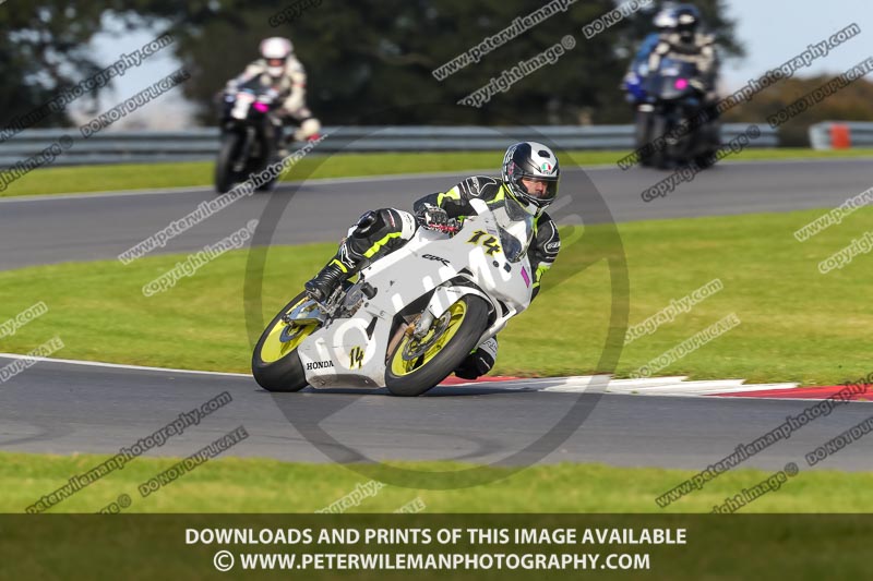 enduro digital images;event digital images;eventdigitalimages;no limits trackdays;peter wileman photography;racing digital images;snetterton;snetterton no limits trackday;snetterton photographs;snetterton trackday photographs;trackday digital images;trackday photos