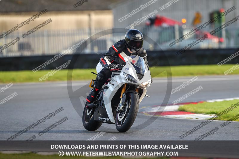 enduro digital images;event digital images;eventdigitalimages;no limits trackdays;peter wileman photography;racing digital images;snetterton;snetterton no limits trackday;snetterton photographs;snetterton trackday photographs;trackday digital images;trackday photos