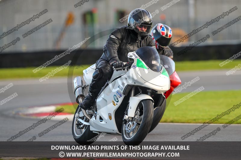 enduro digital images;event digital images;eventdigitalimages;no limits trackdays;peter wileman photography;racing digital images;snetterton;snetterton no limits trackday;snetterton photographs;snetterton trackday photographs;trackday digital images;trackday photos