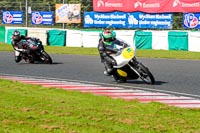 enduro-digital-images;event-digital-images;eventdigitalimages;mallory-park;mallory-park-photographs;mallory-park-trackday;mallory-park-trackday-photographs;no-limits-trackdays;peter-wileman-photography;racing-digital-images;trackday-digital-images;trackday-photos