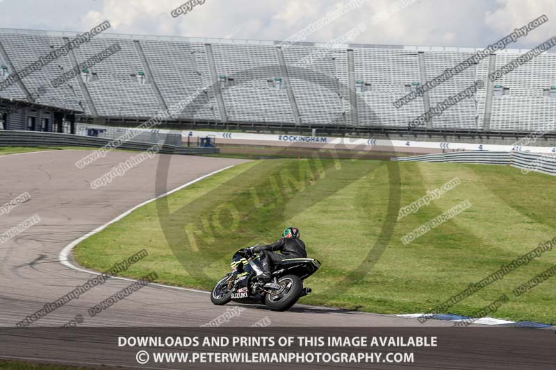 Rockingham no limits trackday;enduro digital images;event digital images;eventdigitalimages;no limits trackdays;peter wileman photography;racing digital images;rockingham raceway northamptonshire;rockingham trackday photographs;trackday digital images;trackday photos
