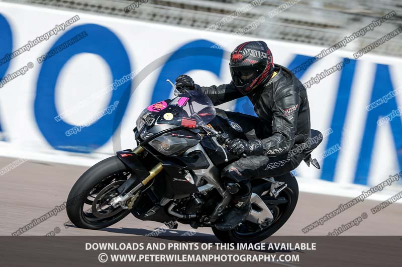 Rockingham no limits trackday;enduro digital images;event digital images;eventdigitalimages;no limits trackdays;peter wileman photography;racing digital images;rockingham raceway northamptonshire;rockingham trackday photographs;trackday digital images;trackday photos