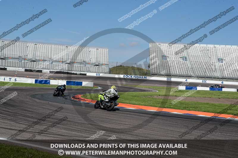 Rockingham no limits trackday;enduro digital images;event digital images;eventdigitalimages;no limits trackdays;peter wileman photography;racing digital images;rockingham raceway northamptonshire;rockingham trackday photographs;trackday digital images;trackday photos