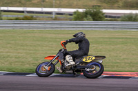 Rockingham-no-limits-trackday;enduro-digital-images;event-digital-images;eventdigitalimages;no-limits-trackdays;peter-wileman-photography;racing-digital-images;rockingham-raceway-northamptonshire;rockingham-trackday-photographs;trackday-digital-images;trackday-photos