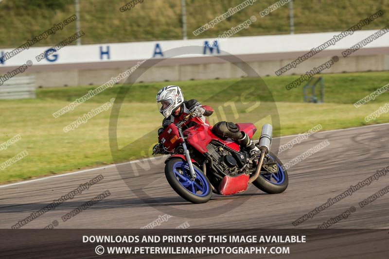 Rockingham no limits trackday;enduro digital images;event digital images;eventdigitalimages;no limits trackdays;peter wileman photography;racing digital images;rockingham raceway northamptonshire;rockingham trackday photographs;trackday digital images;trackday photos