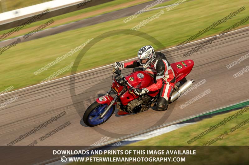 Rockingham no limits trackday;enduro digital images;event digital images;eventdigitalimages;no limits trackdays;peter wileman photography;racing digital images;rockingham raceway northamptonshire;rockingham trackday photographs;trackday digital images;trackday photos