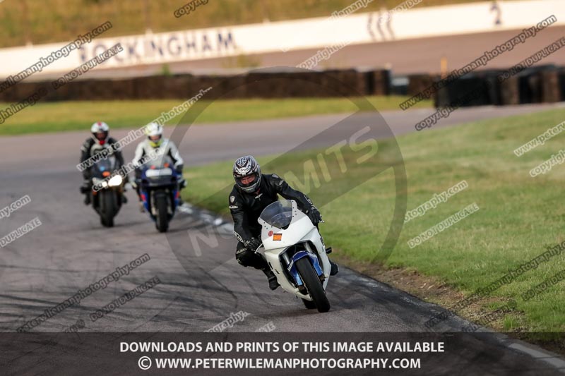 Rockingham no limits trackday;enduro digital images;event digital images;eventdigitalimages;no limits trackdays;peter wileman photography;racing digital images;rockingham raceway northamptonshire;rockingham trackday photographs;trackday digital images;trackday photos
