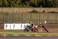 Rockingham-no-limits-trackday;enduro-digital-images;event-digital-images;eventdigitalimages;no-limits-trackdays;peter-wileman-photography;racing-digital-images;rockingham-raceway-northamptonshire;rockingham-trackday-photographs;trackday-digital-images;trackday-photos