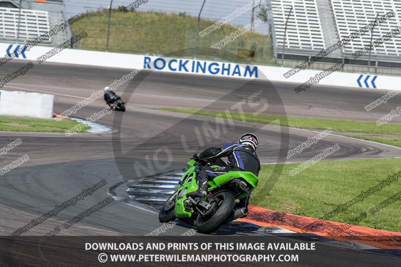 Rockingham no limits trackday;enduro digital images;event digital images;eventdigitalimages;no limits trackdays;peter wileman photography;racing digital images;rockingham raceway northamptonshire;rockingham trackday photographs;trackday digital images;trackday photos