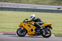 Rockingham-no-limits-trackday;enduro-digital-images;event-digital-images;eventdigitalimages;no-limits-trackdays;peter-wileman-photography;racing-digital-images;rockingham-raceway-northamptonshire;rockingham-trackday-photographs;trackday-digital-images;trackday-photos