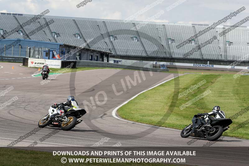 Rockingham no limits trackday;enduro digital images;event digital images;eventdigitalimages;no limits trackdays;peter wileman photography;racing digital images;rockingham raceway northamptonshire;rockingham trackday photographs;trackday digital images;trackday photos