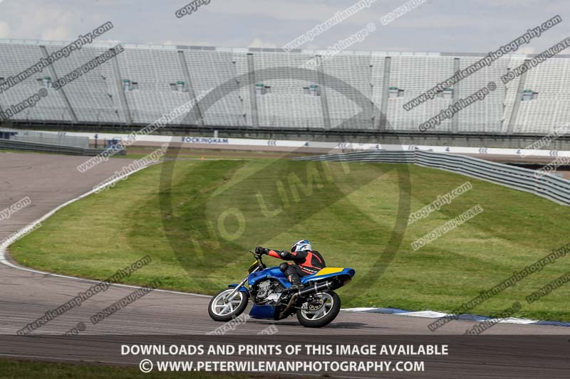 Rockingham no limits trackday;enduro digital images;event digital images;eventdigitalimages;no limits trackdays;peter wileman photography;racing digital images;rockingham raceway northamptonshire;rockingham trackday photographs;trackday digital images;trackday photos