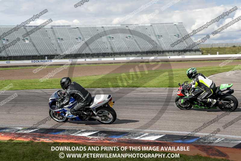 Rockingham no limits trackday;enduro digital images;event digital images;eventdigitalimages;no limits trackdays;peter wileman photography;racing digital images;rockingham raceway northamptonshire;rockingham trackday photographs;trackday digital images;trackday photos