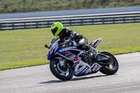Rockingham-no-limits-trackday;enduro-digital-images;event-digital-images;eventdigitalimages;no-limits-trackdays;peter-wileman-photography;racing-digital-images;rockingham-raceway-northamptonshire;rockingham-trackday-photographs;trackday-digital-images;trackday-photos