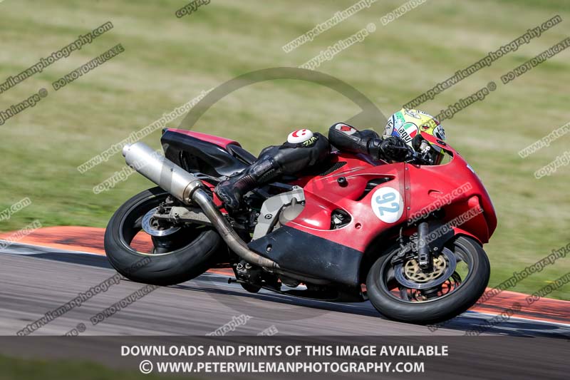 Rockingham no limits trackday;enduro digital images;event digital images;eventdigitalimages;no limits trackdays;peter wileman photography;racing digital images;rockingham raceway northamptonshire;rockingham trackday photographs;trackday digital images;trackday photos