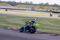 Rockingham-no-limits-trackday;enduro-digital-images;event-digital-images;eventdigitalimages;no-limits-trackdays;peter-wileman-photography;racing-digital-images;rockingham-raceway-northamptonshire;rockingham-trackday-photographs;trackday-digital-images;trackday-photos
