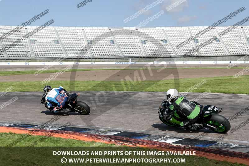 Rockingham no limits trackday;enduro digital images;event digital images;eventdigitalimages;no limits trackdays;peter wileman photography;racing digital images;rockingham raceway northamptonshire;rockingham trackday photographs;trackday digital images;trackday photos