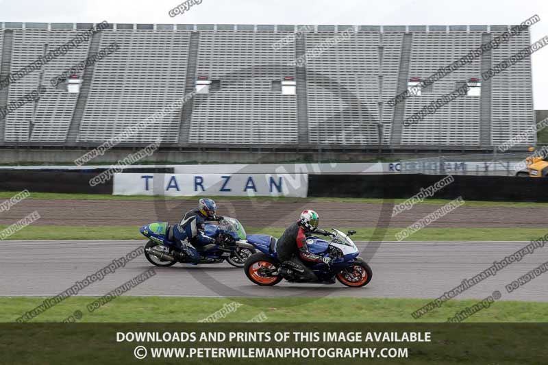 Rockingham no limits trackday;enduro digital images;event digital images;eventdigitalimages;no limits trackdays;peter wileman photography;racing digital images;rockingham raceway northamptonshire;rockingham trackday photographs;trackday digital images;trackday photos
